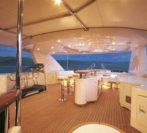 Fly-deck On Board Yacht BLUE BREEZE