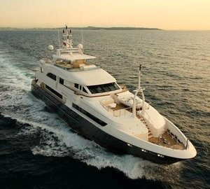 Cruising On Yacht LADY LEILA