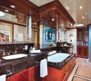 Main Master Bathroom Aboard Yacht WAKU