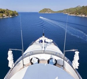 Fore Deck On Yacht HARMONY III