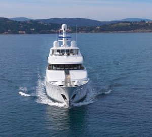 Forward Aspect On Yacht MY LITTLE VIOLET