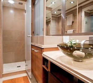 The 46m Yacht ONENESS