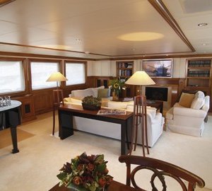 Premier Saloon Aboard Yacht INSPIRATION