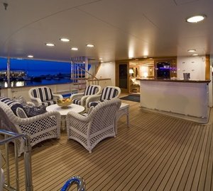 Aft Deck Drinks Bar On Board Yacht BLU 470