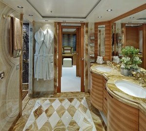 Main Master Bath On Board Yacht MIA RAMA