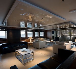 Profile: Yacht SYNA's Premier Deck Saloon Image
