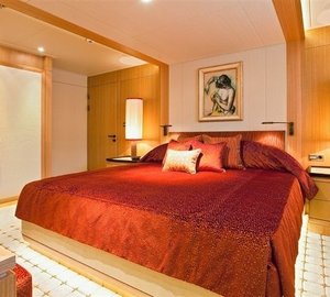 Red: Yacht INFINITE SHADES's Guest's Cabin Captured