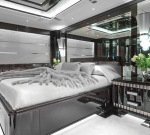 Berth: Yacht SILVER ANGEL's Guest's Cabin Photograph