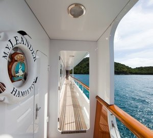 Exterior: Yacht LEANDER G's Hall Captured