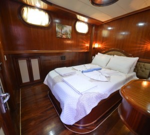 Double Cabin