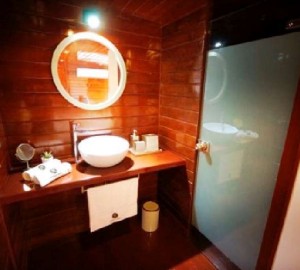 Ensuite Bathroom