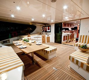 Dining Alfresco On The Aft Deck