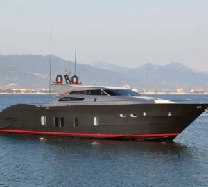VEVEKOS Yacht