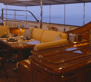 Al Fresco Dining By Night