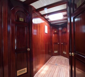Foyer Below Deck
