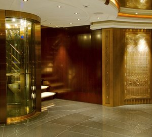 Guest Elevator With Golden Details