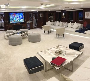 Saloon With Games Table, TV And Relaxation