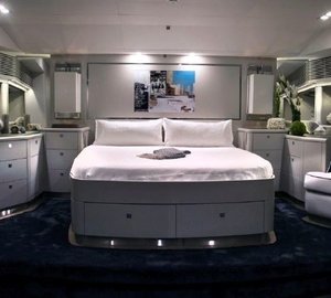 The 35m Yacht CAROLINE 1