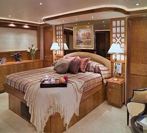 Main Master Cabin Aboard Yacht ARMS REACH