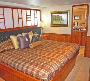 Guest's Cabin Aboard Yacht ARMS REACH