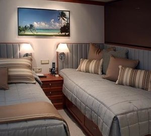 Twin Bed Cabin On Yacht SILVER CLOUD