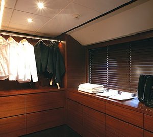 Dressing On Yacht ANNAMIA