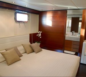 Main Master Cabin On Yacht ANNAMIA