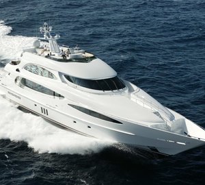 From Above Aspect: Yacht WORLD IS NOT ENOUGH's Cruising Pictured