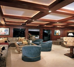 Sky-lounge On Board Yacht RELENTLESS