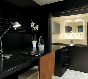 Main Master Cabin Bath On Board Yacht FATHOM