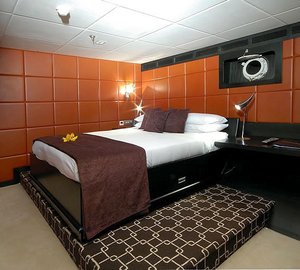 Guest's 22leather 22 Cabin Aboard Yacht FATHOM