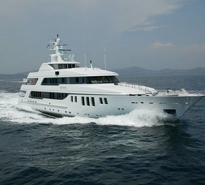 Profile: Yacht MY LITTLE VIOLET's Cruising Image