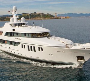 Forward Aspect: Yacht MY LITTLE VIOLET's Cruising Pictured