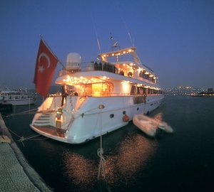 Aft On Yacht GOLDEN HEAD