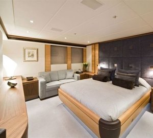 Guest's Cabin Aboard Yacht LET IT BE