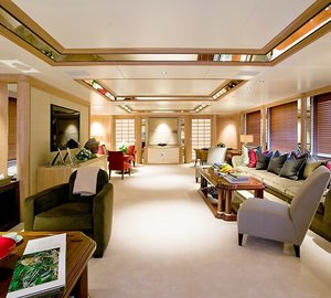 Profile: Yacht VA BENE's Premier Saloon Captured