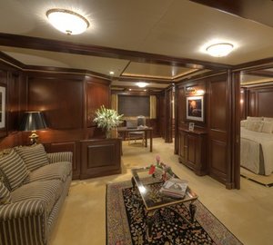 Sitting: Yacht TELEOST's Main Master Cabin Image