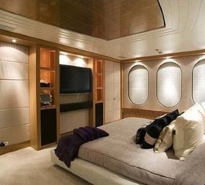 Cabin On Board Yacht MALIBU
