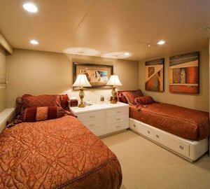 Twin Bed Cabin On Yacht BIG EAGLE
