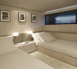 Twin Bed Cabin On Yacht RED DRAGON