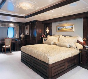 The 55m Yacht MUSTIQUE