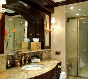 The 55m Yacht MUSTIQUE