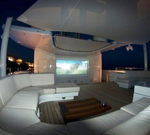 Exterior Movie Cinema On Board Yacht SIREN