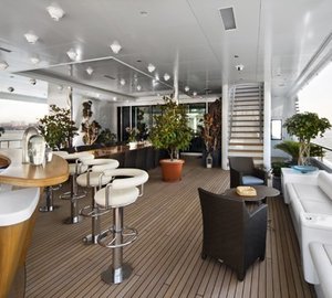Drinks Bar Aboard Yacht SAMAR