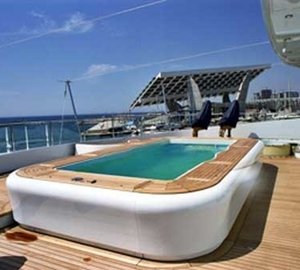 Jacuzzi Pool On Yacht SAMAR