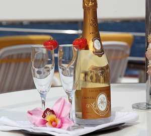 Luxury Cruising Experience Aboard Sherakhan