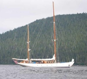 The 30m Yacht AILE BLANCHE