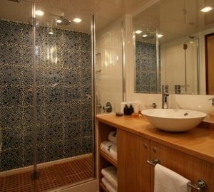 The 32m Yacht GETAWAY