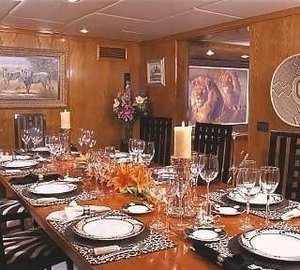 The 33m Yacht ASKARI