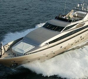 The 33m Yacht LUMAR